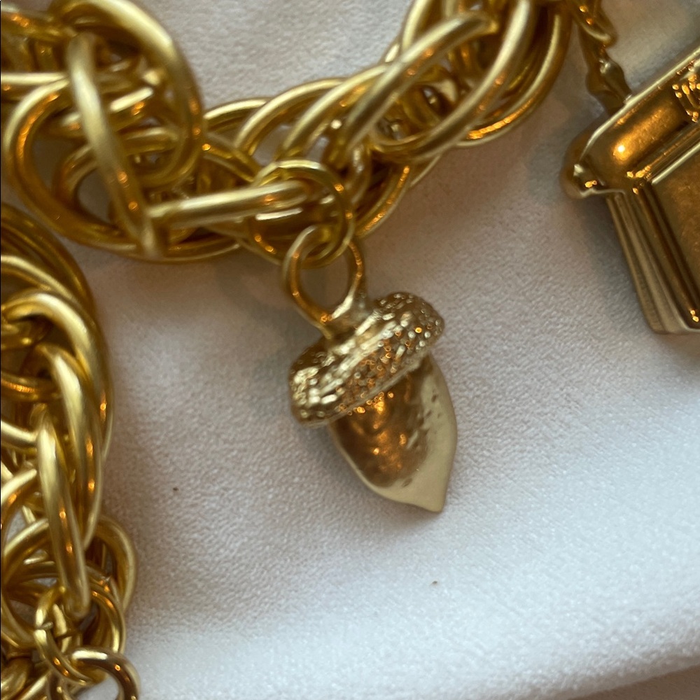 FEND STYLE Gold Charm for bag or bag handle - Designer Style Women’s Accessory - Picture 9 of 11
